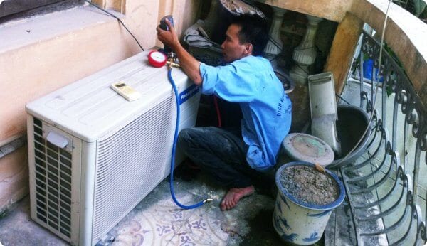 Nạp gas điều hòa: coi chừng bị ” chặt chém ” !
