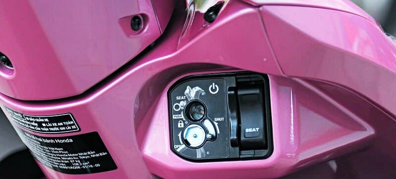 Bảng giá phụ tùng xe máy Honda: Các loại khóa