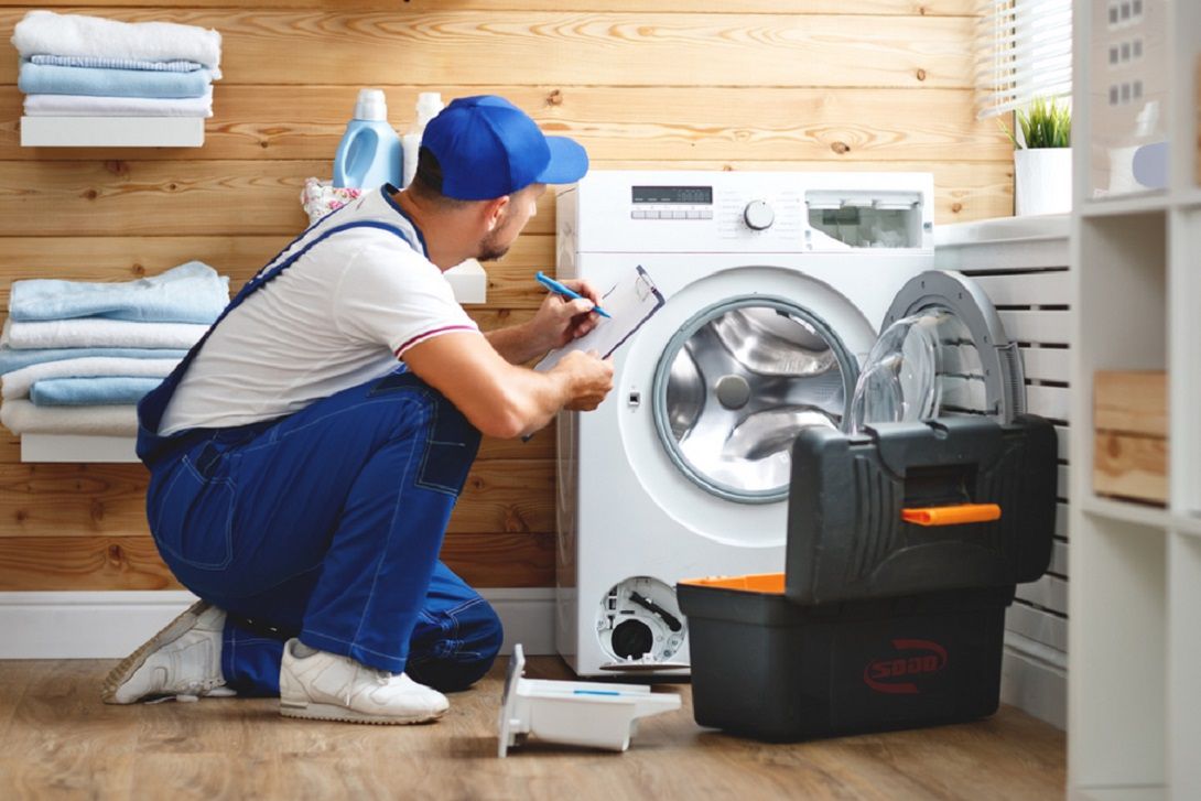 Vì sao máy giặt chỉ cấp, xả nước nhưng không giặt?