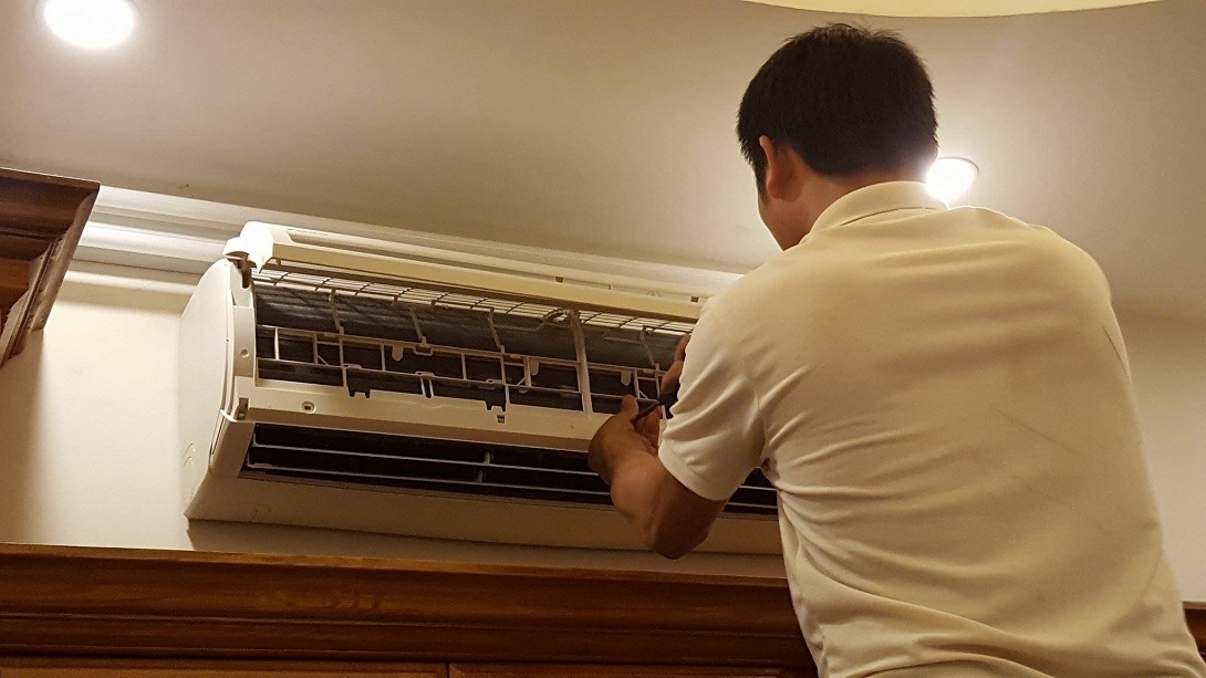 Các bước làm vệ sinh máy lạnh tại nhà