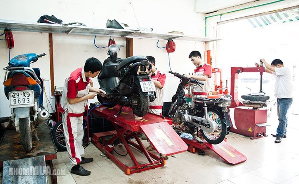 Bảo dưỡng xe Honda mất bao nhiêu tiền?