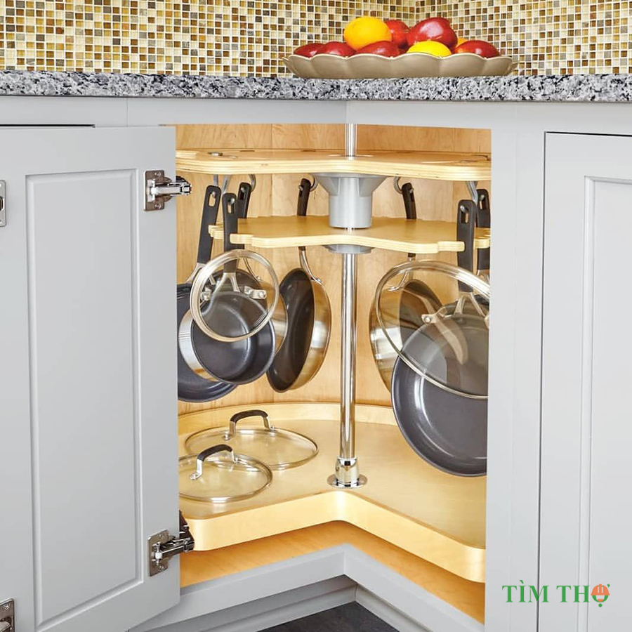 13 Cách sắp xếp nắp nồi thông minh trong nhà bếp