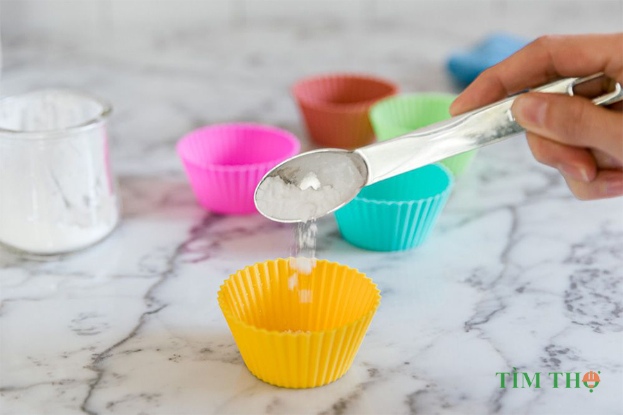Cách làm sạch dụng cụ nấu ăn bằng silicone