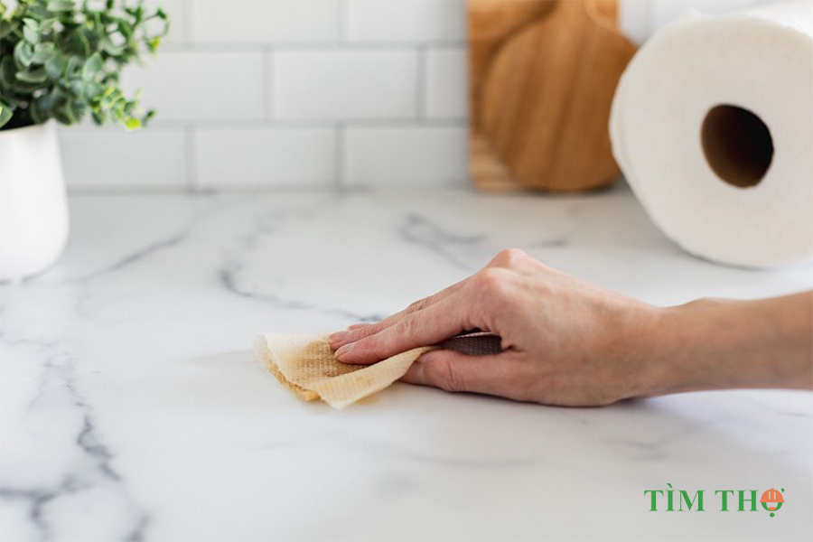 Cách làm khăn lau khử trùng tự chế ngay tại nhà